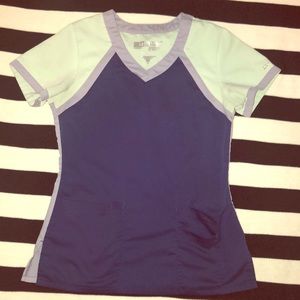 Greys anatomy active 3 pocket scrub top